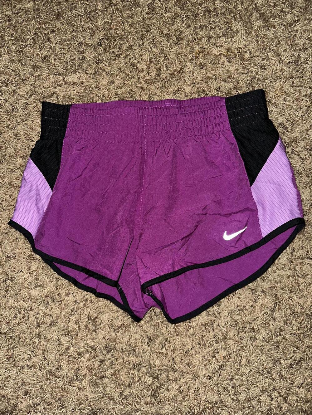 Nike Women's Tempo Running Shorts